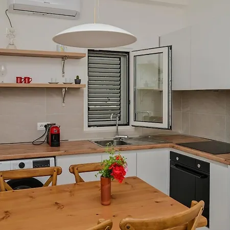 Old Olive Appartement Tirana